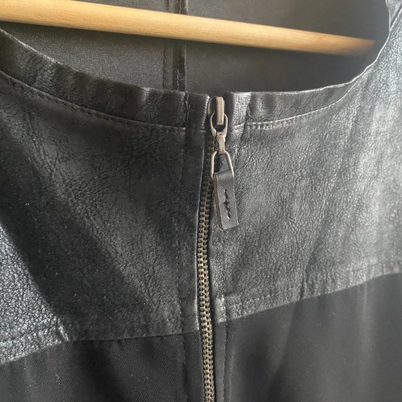 Black tunic dress - Picture 3 of 3